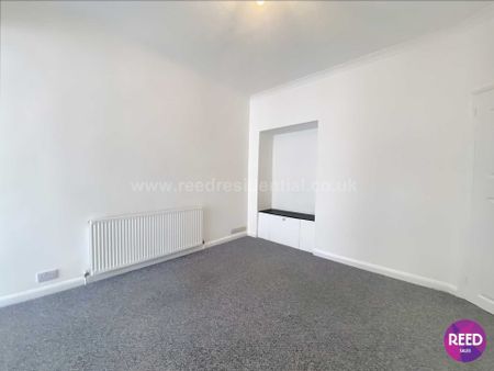 DANDIES DRIVE LEIGH ON SEA - Photo 4