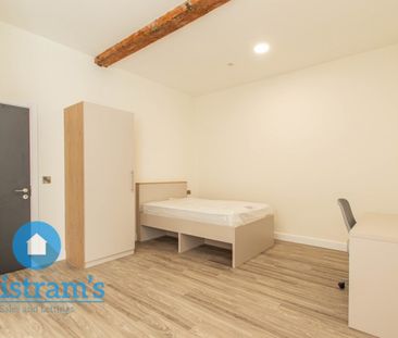 1 bed Apartment for Rent - Photo 1