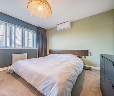 Bury St. Edmunds, Suffolk, IP32 - Photo 5