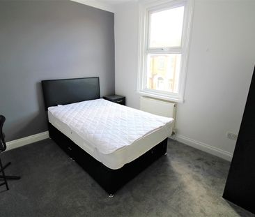 Room For Rent Francis Avenue, Southsea - Photo 1