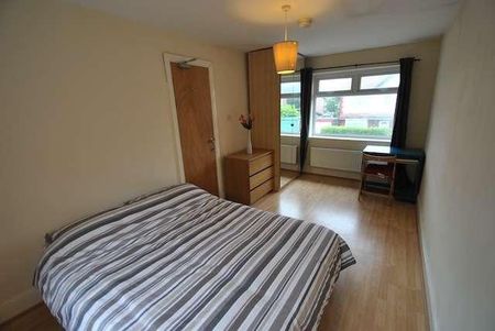 Edgeworth Drive, Fallowfield, Manchester, M14 - Photo 5