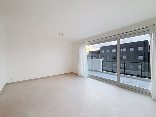 Modern nieuwbouwappartement met ruim terras in Oostakker - Foto 1