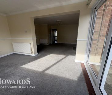3 bedroom semi-detached house to rent - Photo 1