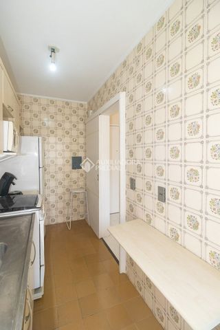 Apartamento com 1 quarto e 41m² para alugar em São João, Porto Alegre. - Photo 4