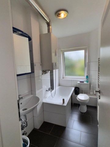 Wilhelmshaven - 2 ZKB-Wohnung - Nähe Jade-Hochschule/Marinearsenal/Krankenhaus - Photo 5