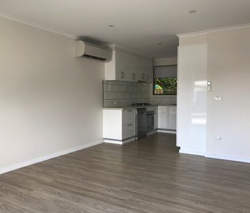 ADDISON REAL ESTATE - Photo 4