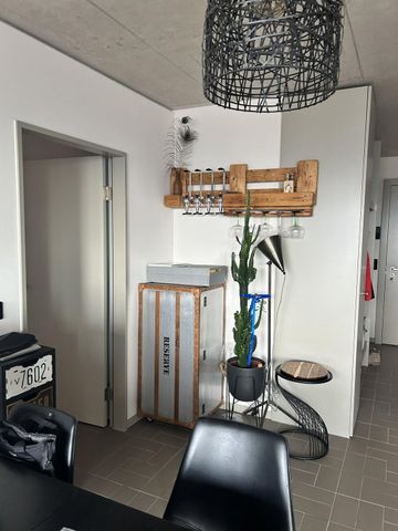 2.5 Zimmer, 75 m², 10. Stock - Foto 3