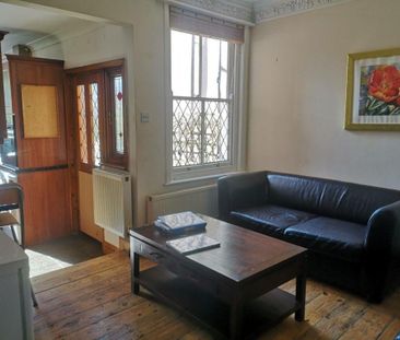 4 bedroom house to rent - Photo 1