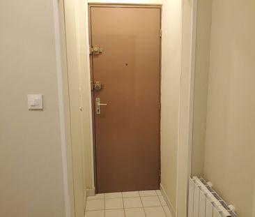 Location Appartement 1 pièce 24m² - Photo 4