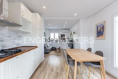 Alquiler de piso en Calle dels Centelles - Photo 4