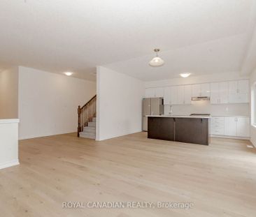 Detached Home For Lease | X7382840 - Photo 6