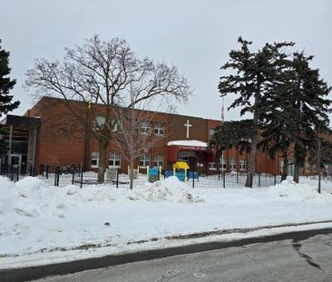 For Lease - 12 Bamford Crescent Unit# Lower, Toronto, Ontario - Photo 2