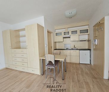 Pronájem bytu 1+kk a garsoniéry 28 m² - Photo 3