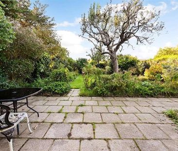 Outerwyke Road, Felpham, PO22 - Photo 6