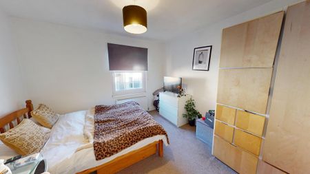 3 bedroom terraced house to rent - Photo 5