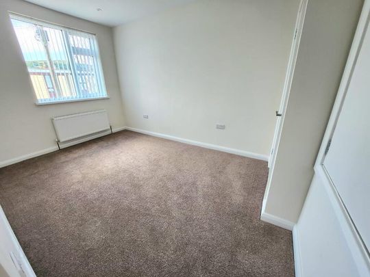 6 Faburn Park, Ballysillan Road, North Belfast, BT14 8AJ - Photo 1