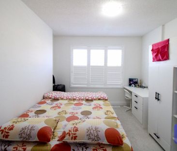 1606 Tenley Dr, Kingston, ON K7P 0S3 - Photo 2