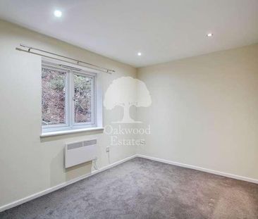 Maplin Park, Langley, SL3 - Photo 5