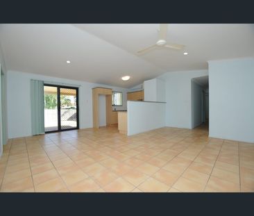 29 Glen Appin Drive, Avoca, Qld 4670 - Photo 5