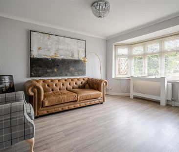 4 bedroom detached bungalow to rent - Photo 5