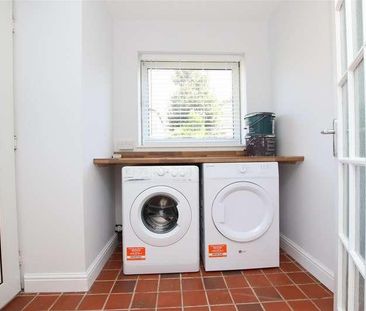Bloomfield Drive, Bath, BA2 - Photo 1
