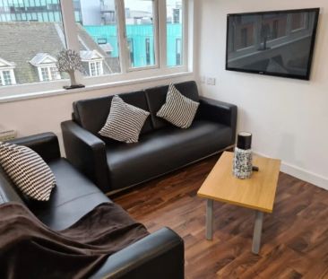 Platinum Studio - Photo 4