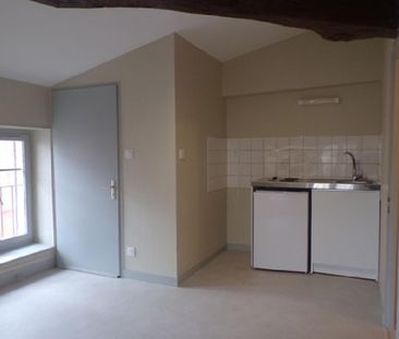 Location Appartement P1 Macon - Photo 2