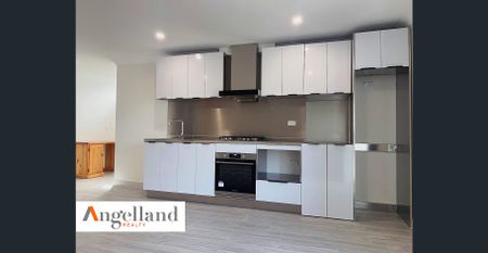 Luxurious Near new Studio in a Fabulous Location - Photo 2