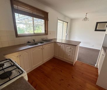 Neat & Spacious! - Photo 6