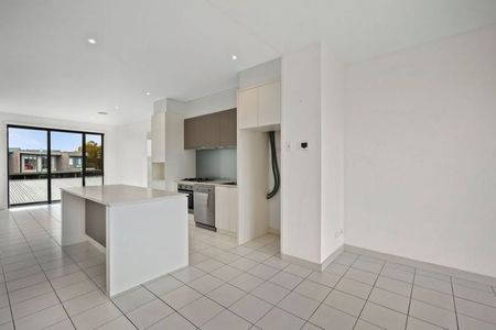 33 Coast Drive, Torquay - Photo 4