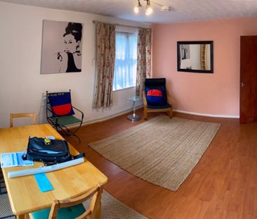 2 Bed Flat, Barker Drive, NW1 - Photo 6