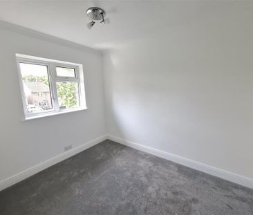 Long Chaulden, HEMEL HEMPSTEAD - Photo 1
