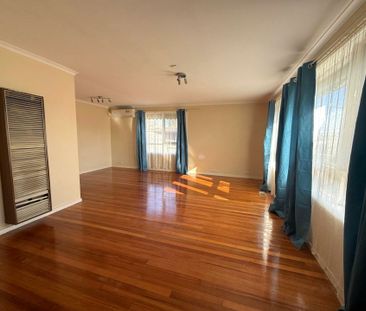 54 Betula Street, Doveton VIC - Photo 1