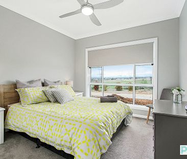 1/51 Falcon Drive, TAMWORTH NSW 2340 - Photo 2