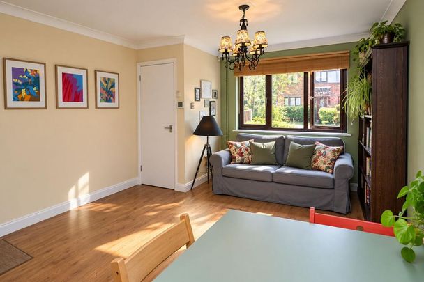 2 bedroom terraced house to rent - Photo 1