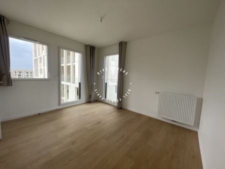 Appartement à louer, 5 pièces - Bordeaux 33800 - Photo 2
