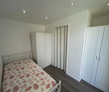 Studio Flat, Bennett Road, E13 - Photo 2