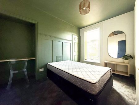 Pearson Road, Plymouth - Photo 5