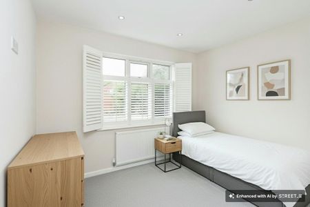 2 bedroom detached bungalow to rent - Photo 2