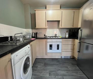 2 bedroom flat to rent - Photo 6