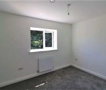 4 bedroom detached house to rent - Photo 6