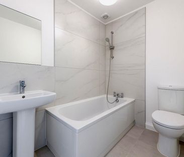 1 bedroom Flat To Let Total Size: 453 SQ FT - Photo 6