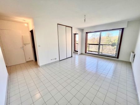 AIX EN PROVENCE APPARTEMENT T1 TERRASSE PARKING ET CAVE, - Photo 5
