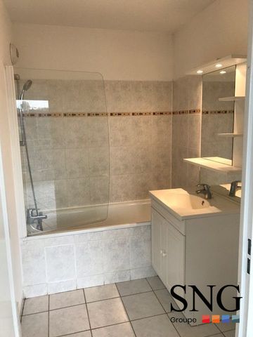 T2 AVEC BALCON ET PARKING - Photo 5