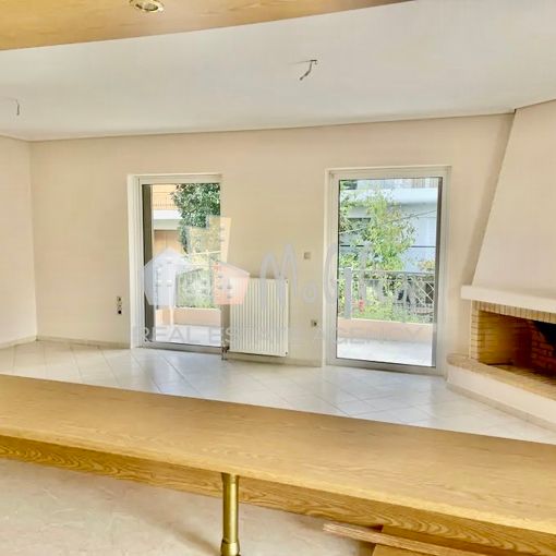 Apartment for rent - Photo 1