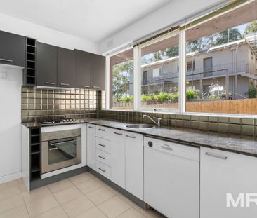 3/15 Belmont Avenue, Glen Iris - Photo 4