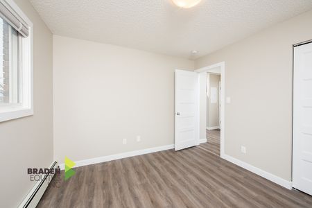 Pridewell Apartments - Photo 2
