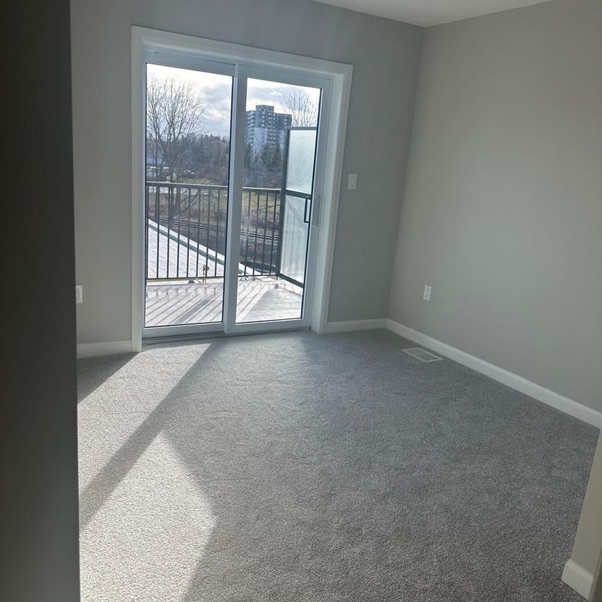 For Lease - 708 Woolwich Street Unit# 212, Guelph, Ontario - Photo 1