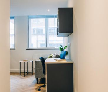 Studio to rent - Photo 2