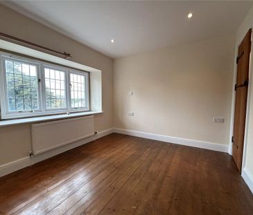 4 bedroom detached house to rent - Photo 6